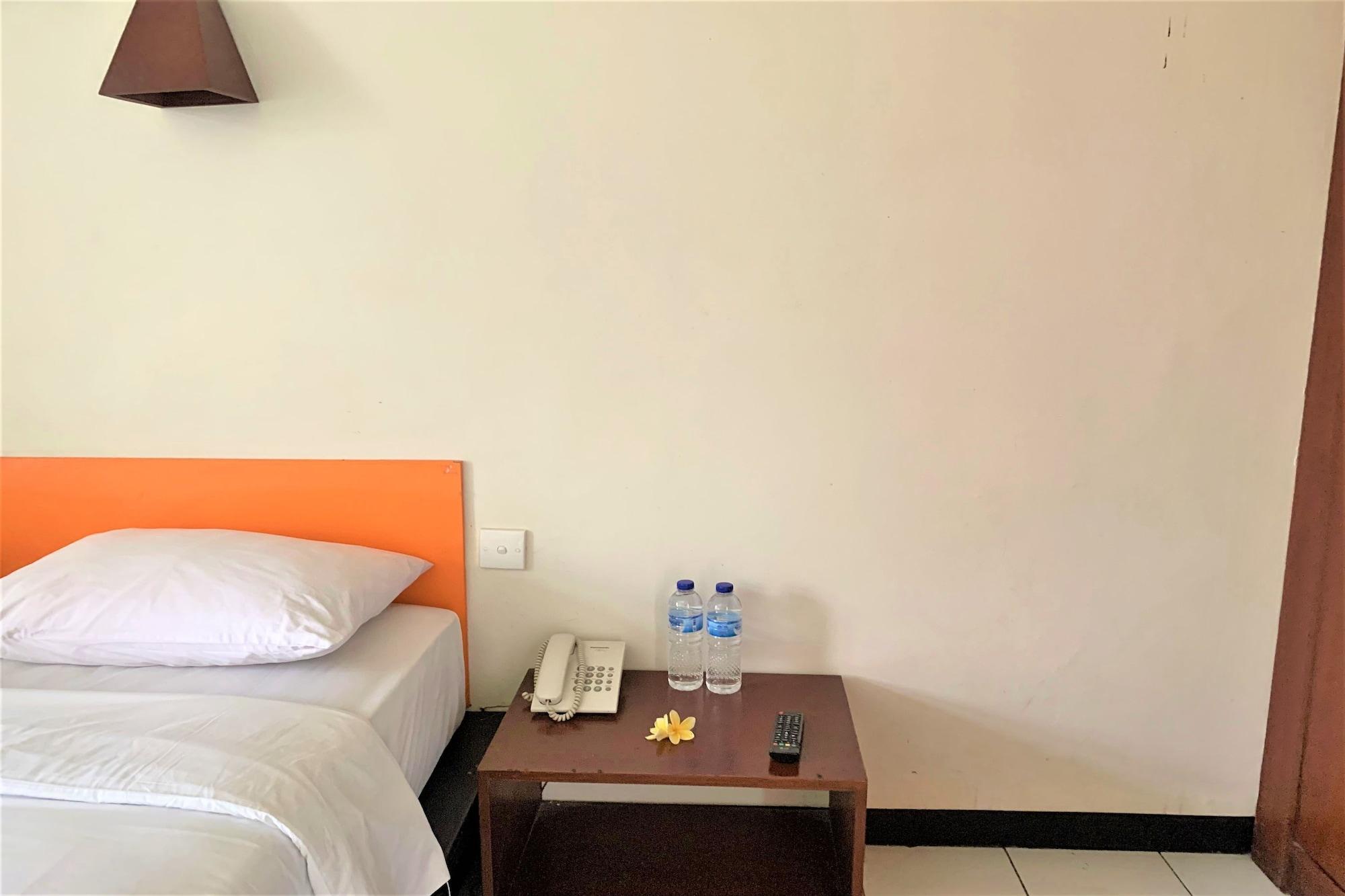 The Yani Hotel Bali Pesanggaran Exterior foto