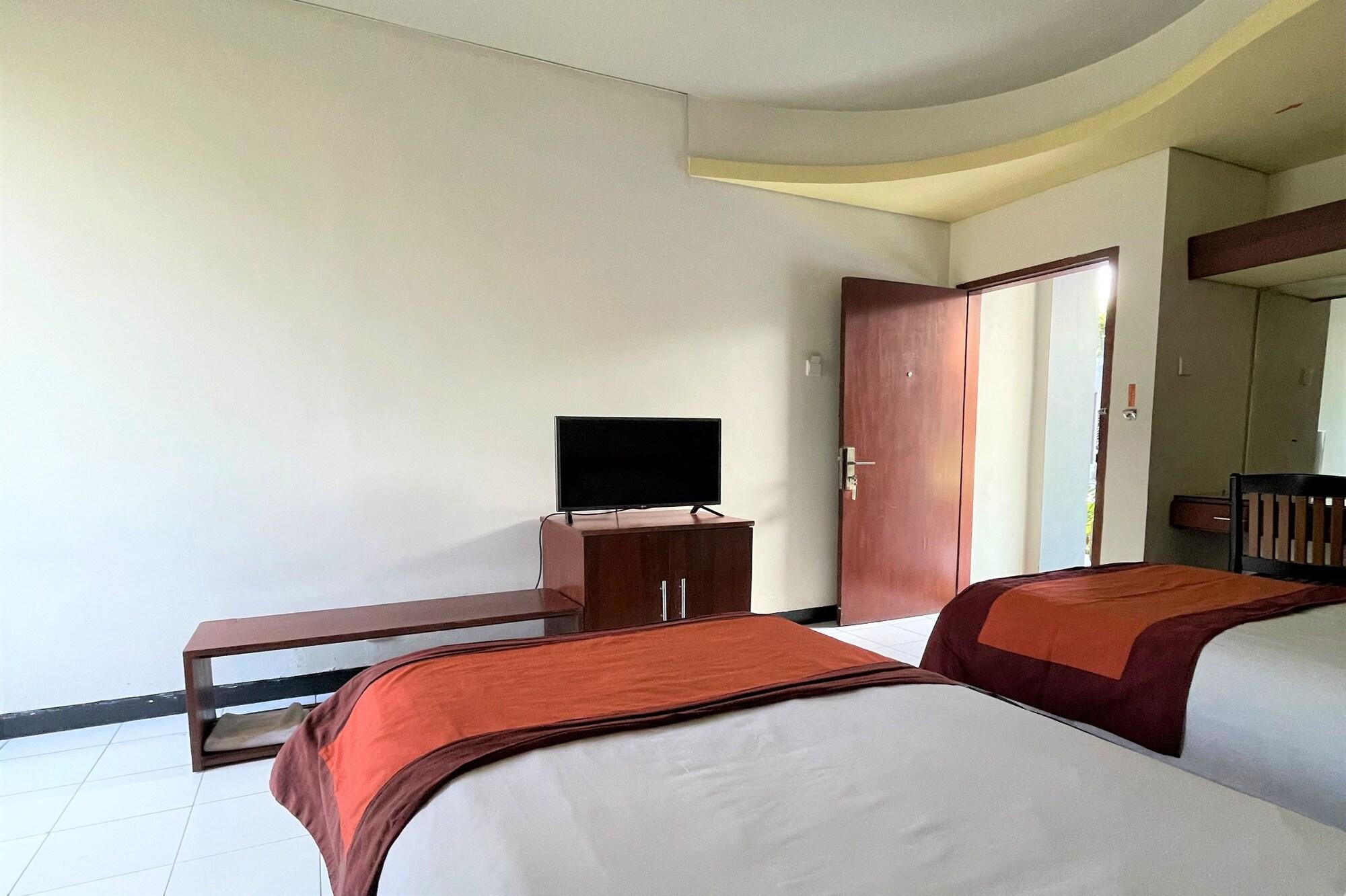 The Yani Hotel Bali Pesanggaran Exterior foto