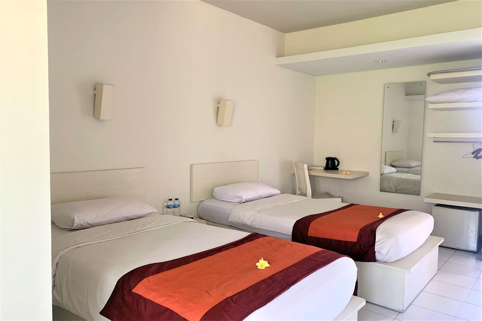 The Yani Hotel Bali Pesanggaran Exterior foto
