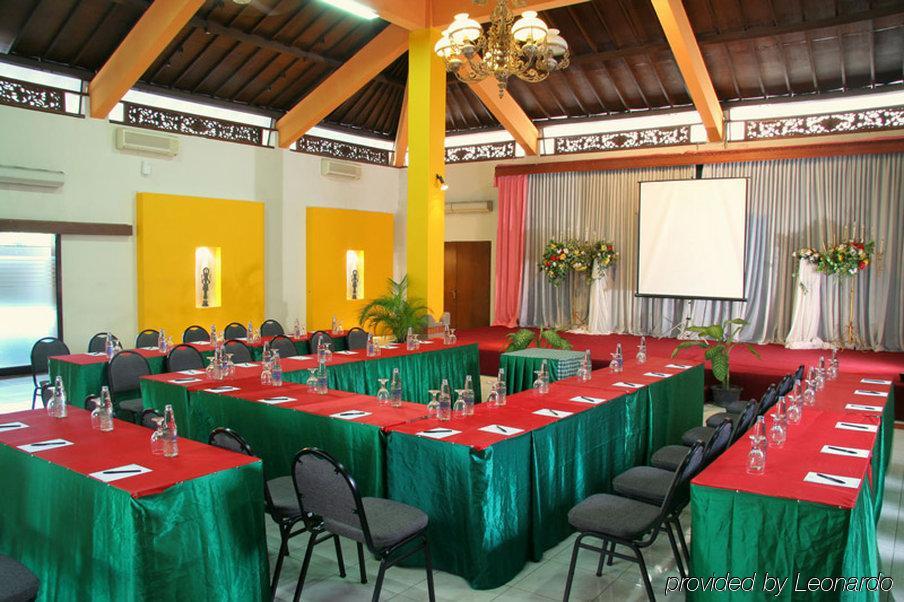 The Yani Hotel Bali Pesanggaran Instalações foto